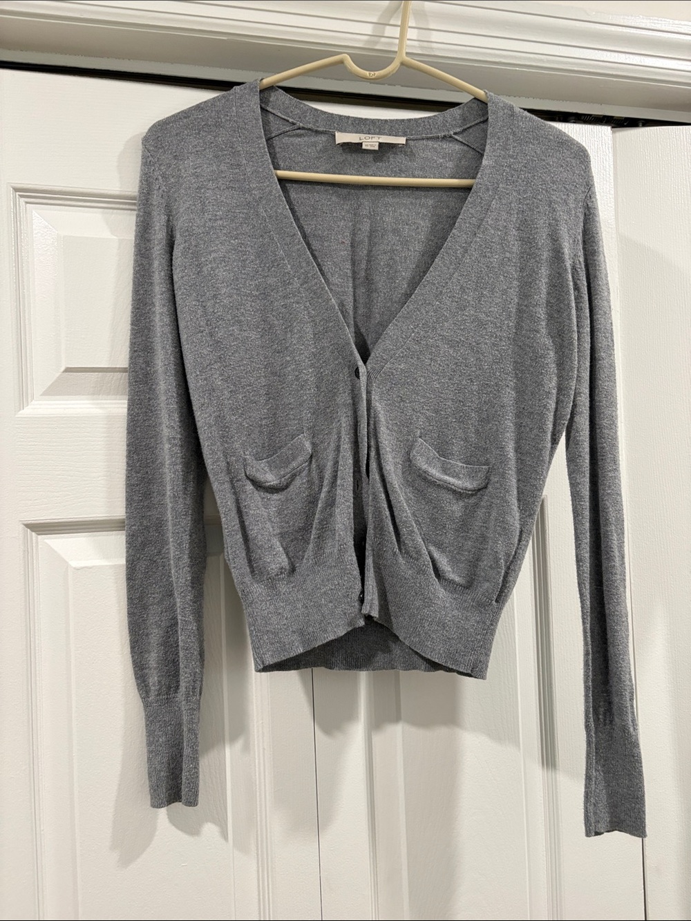 LOFT Gray V-Neck Cropped Cardigan